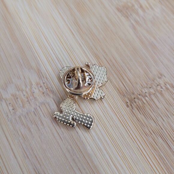 2/$20 Brand New Snoopy Woodstock Pin Brooch - Picture 2 of 3